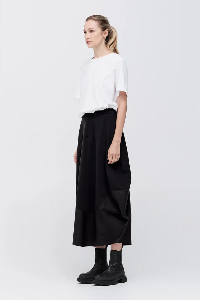 Wave Skirt (Black)