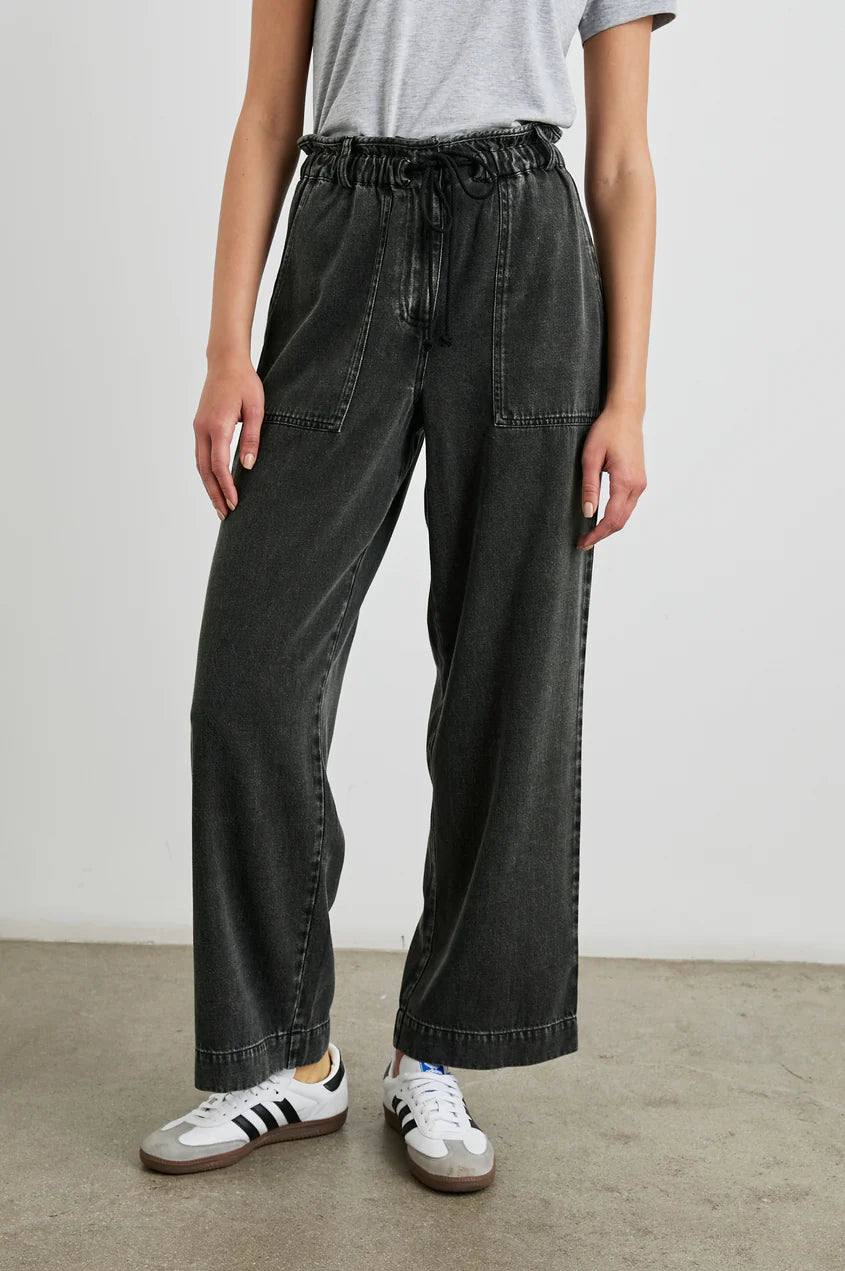 RYAN PANT (Faded Black)