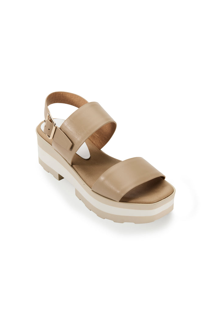 CAPE BUCKLE SANDAL (Taupe)