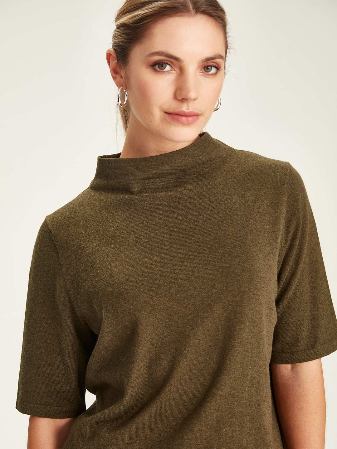 Kaelie Funnel Neck (Khaki)