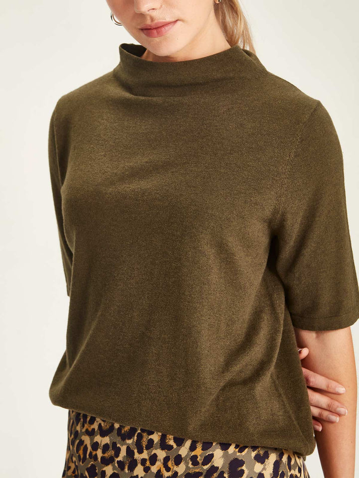 Kaelie Funnel Neck (Khaki)