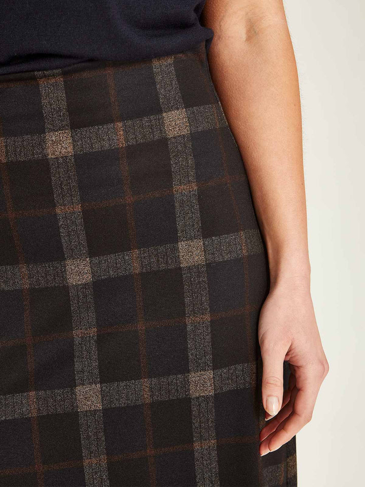 Helena Check Skirt (Black Check)